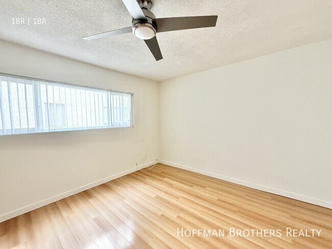 Foto del edificio - 1432 N Fairfax Ave