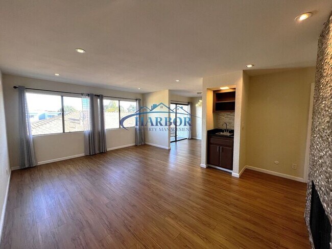 Foto del edificio - 1166 W 22nd St