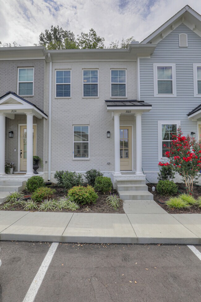 Building Photo - 2022 Morrison Ridge Dr