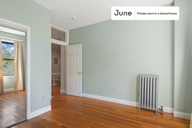 Foto del edificio - Room in Shared 4 bed/1 bath home