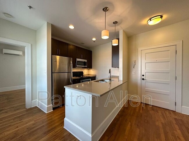 Foto del edificio - 444 Haywood Rd