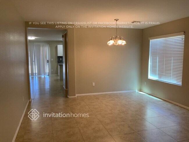 Foto del edificio - 1818 W Desert Seasons Dr