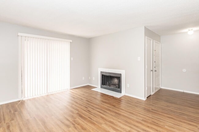 Building Photo - Amber Creek Apartments