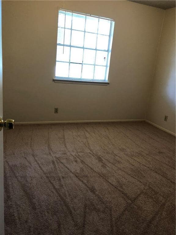 Foto del edificio - 2211 E Stassney Ln