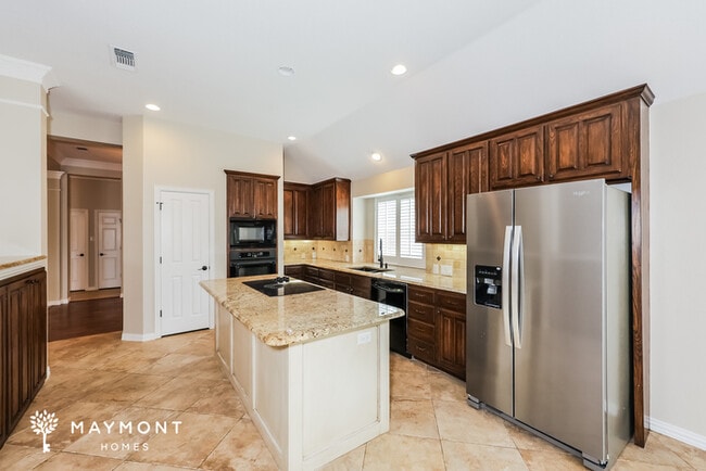 Building Photo - 6409 Stone Creek Canyon Ct