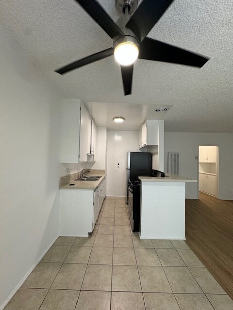 Building Photo - 12610 Caswell Ave