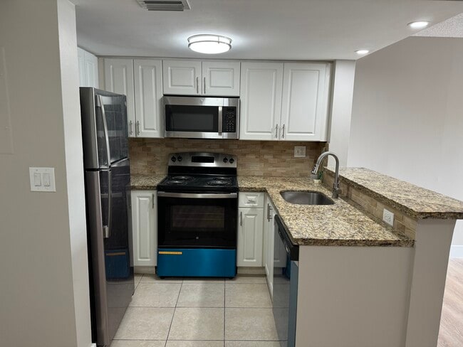 Foto del edificio - 510 NW 86th Pl