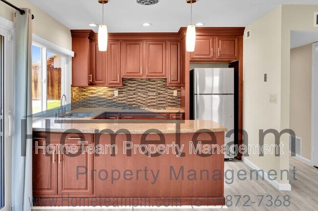Building Photo - 5954 Flipper Dr