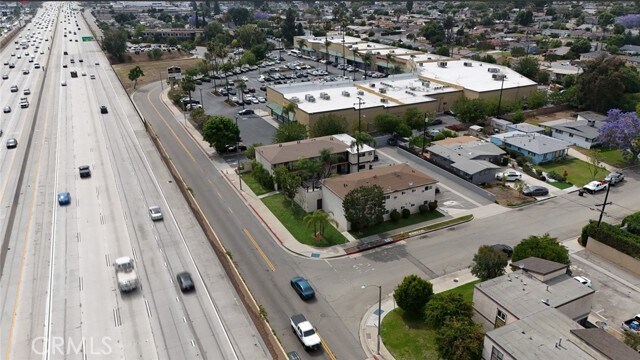 Foto del edificio - 2309 E Garvey Ave N