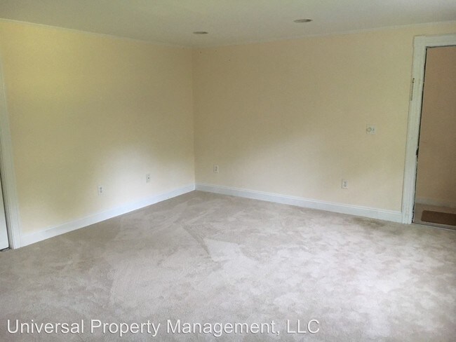 Foto del edificio - 34 Hidden Meadows Ln