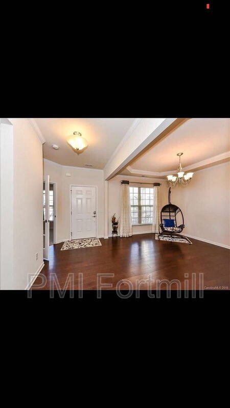 Building Photo - 3901 Kestrel Ln