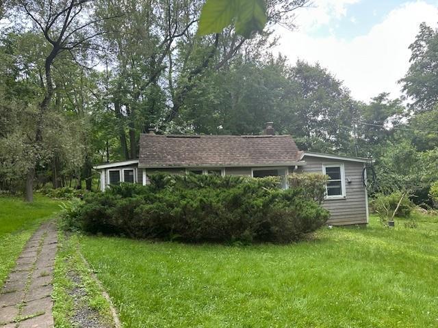 Primary Photo - 88 Hess Rd