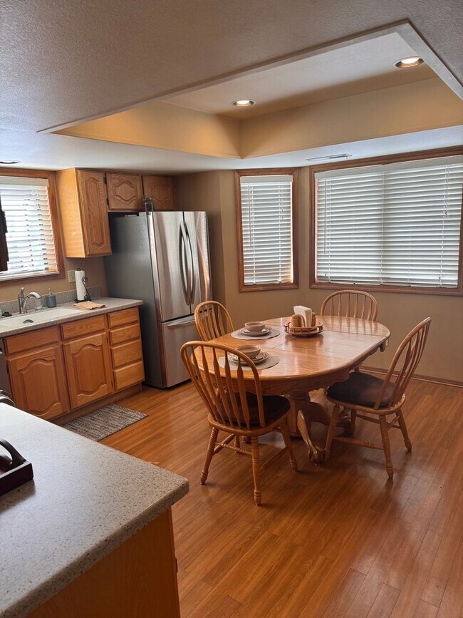 Foto del edificio - 6236 E Willow Loop