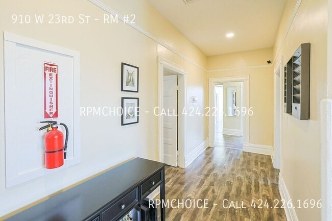 Foto del edificio - 910 W 23rd St