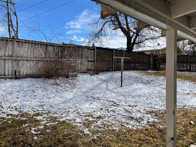 Foto del edificio - 250 E 600 S