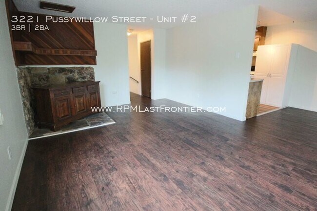 Foto del edificio - 3221 Pussywillow St