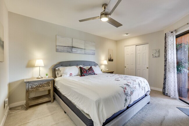 Foto del edificio - 12212 N Paradise Village Pkwy W