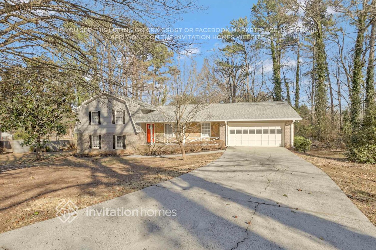 Foto principal - 2400 Lansdowne Ct NW