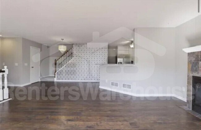 Foto del edificio - 16168 70th Pl N