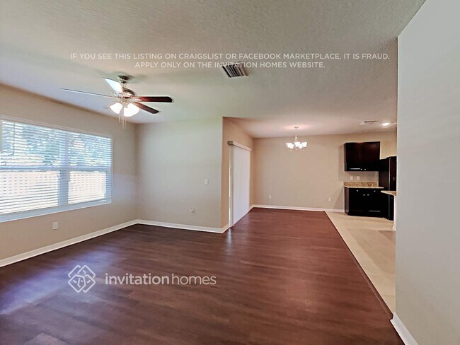 Foto del edificio - 6901 Wagon Trail St