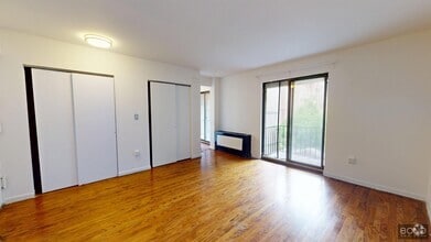 Building Photo - 513 Second Avenue