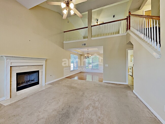 Building Photo - 316 Astor Way