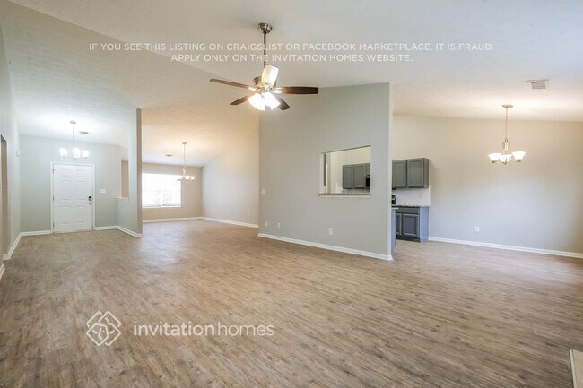 Foto del edificio - 2192 Lazy Days Rd