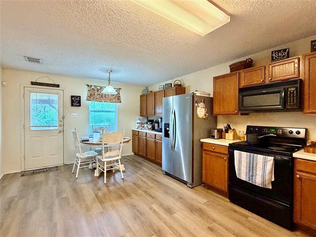 Foto del edificio - 3119 Breton Dr
