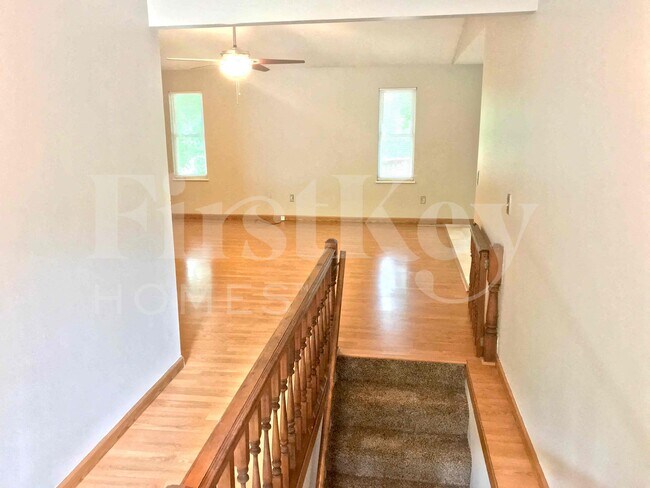 Building Photo - 1248 Mendoza Dr