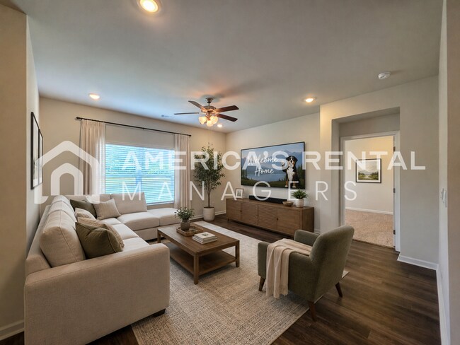 Foto del edificio - New Construction Home for Rent!