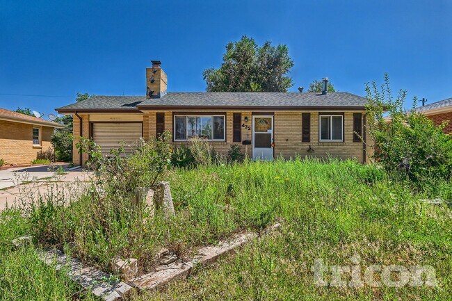 Building Photo - 432 28th Ave Ct