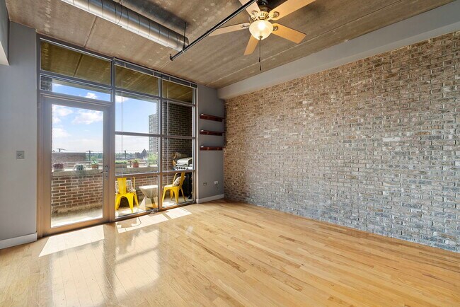 Foto del edificio - 10 S Dunton Ave
