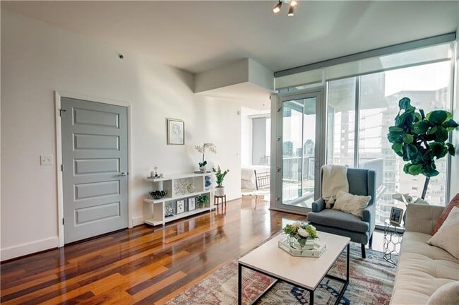 Building Photo - 1080 Peachtree St NE