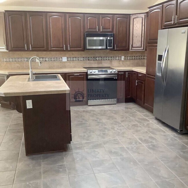 Building Photo - 1543 Denese Ct