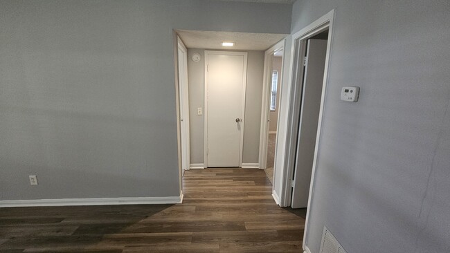 Foto del edificio - Knowles Pointe Apartments