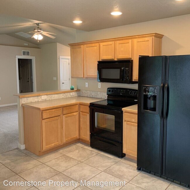 Building Photo - 3 br, 2 bath House - 18323 Admiral