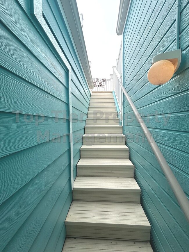 Building Photo - ***Coastal Carlsbad Home in 55+ Community ...