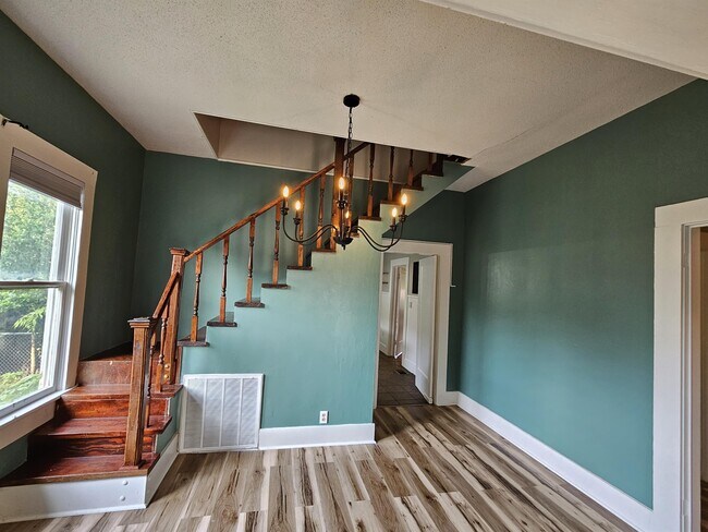 Foto del edificio - 2312 Pecan St