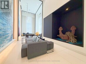 Building Photo - 20 Richardson St