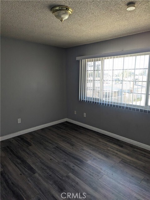 Building Photo - 3848 Ferndale Ave