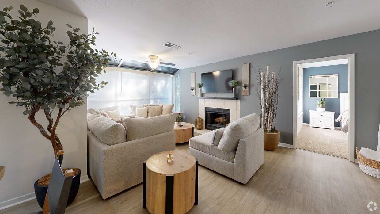Photo - Greenhouse Apartments