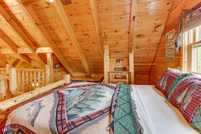 Building Photo - 2738 Cats Paw Ln