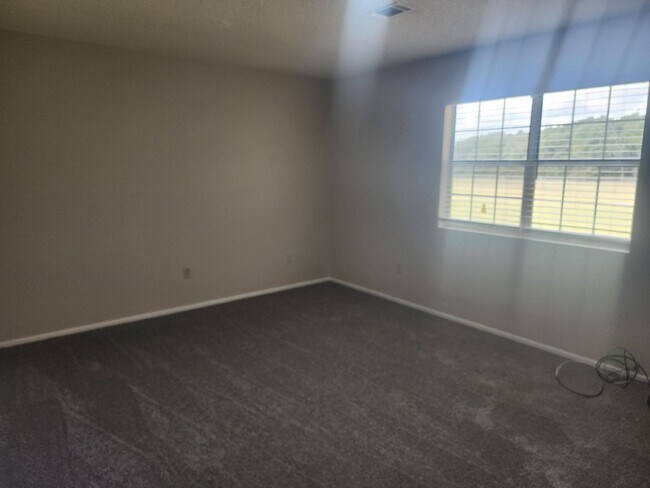 Foto del edificio - 125 Tabitha Ct