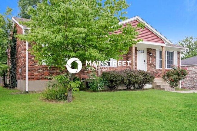 Foto del edificio - 3 Bedroom Pet-Friendly Home in Louisville,...