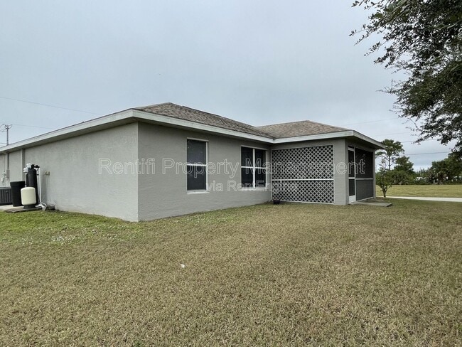 Foto del edificio - 1429 NE 5th Ave