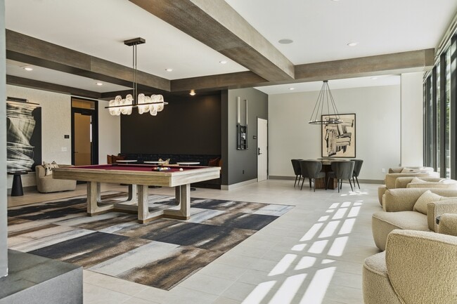 Building Photo - Risor of Bloomington 55+