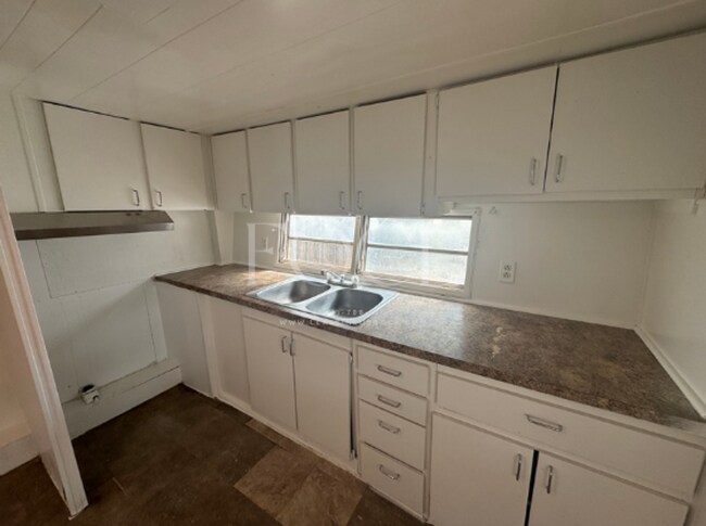 Foto del edificio - 1 bedroom, 1 bath Mobile Home