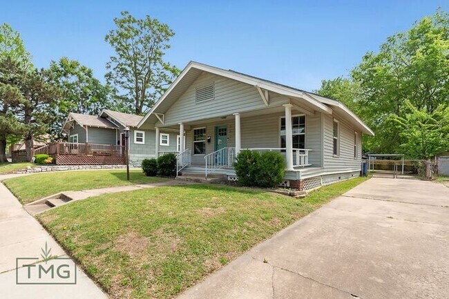 Foto del edificio - 2 Bed, 2 Bath Home Near TU