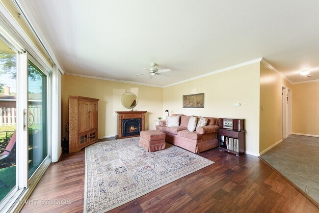 Foto del edificio - 1440 N Evergreen Ave