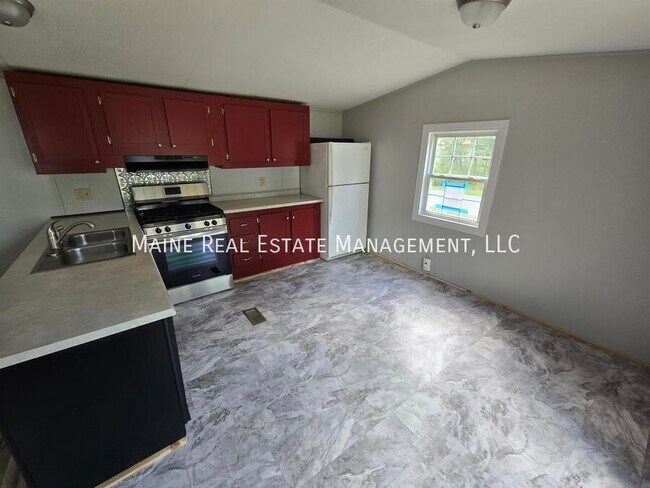 Building Photo - 51 Sweet Fern Dr
